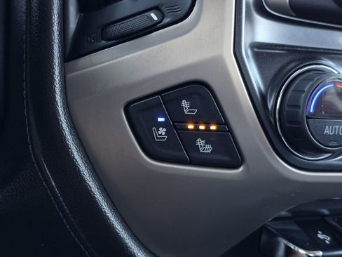 Used 2017 GMC Sierra 3500 Denali w/ Duramax Plus Package image 23