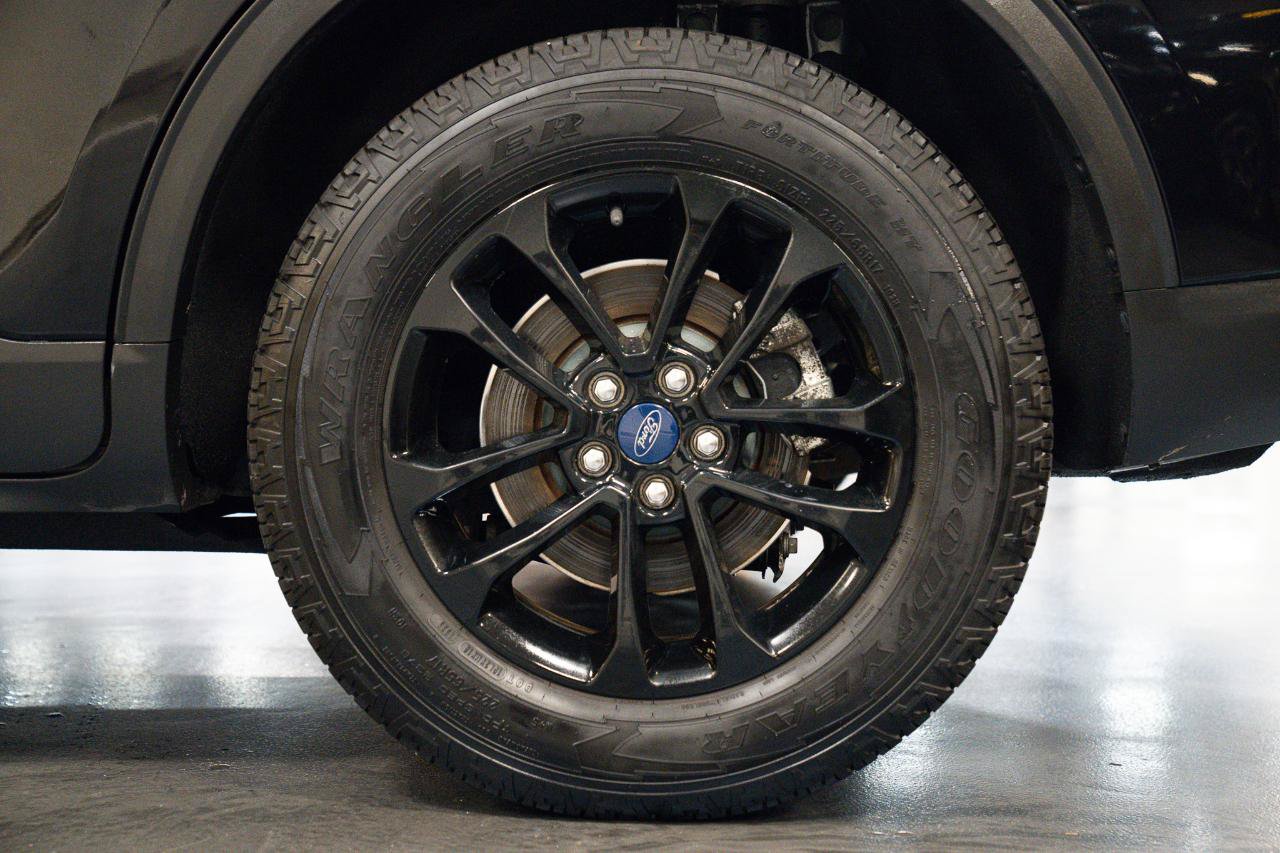 Used 2020 Ford Escape SE Sport AWD/4WD image 8