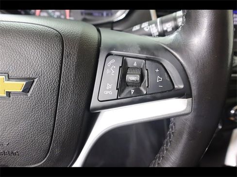 Used 2020 Chevrolet Trax LT w/ LT Convenience Package image 27