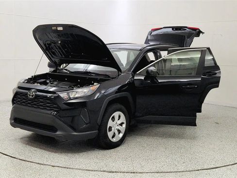 Used 2019 Toyota RAV4 LE w/ All Weather Liner Package image 10