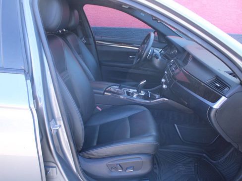 Used 2016 BMW 528i Sedan RWD image 12