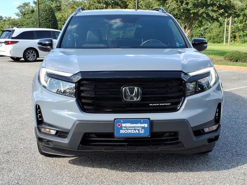 Used 2024 Honda Passport Black Edition image 2