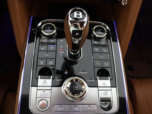 Used 2021 Bentley Flying Spur W12 w/ First Edition Specification AWD/4WD image 16