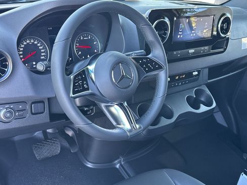 New 2026 Mercedes-Benz Sprinter 2500 image 12