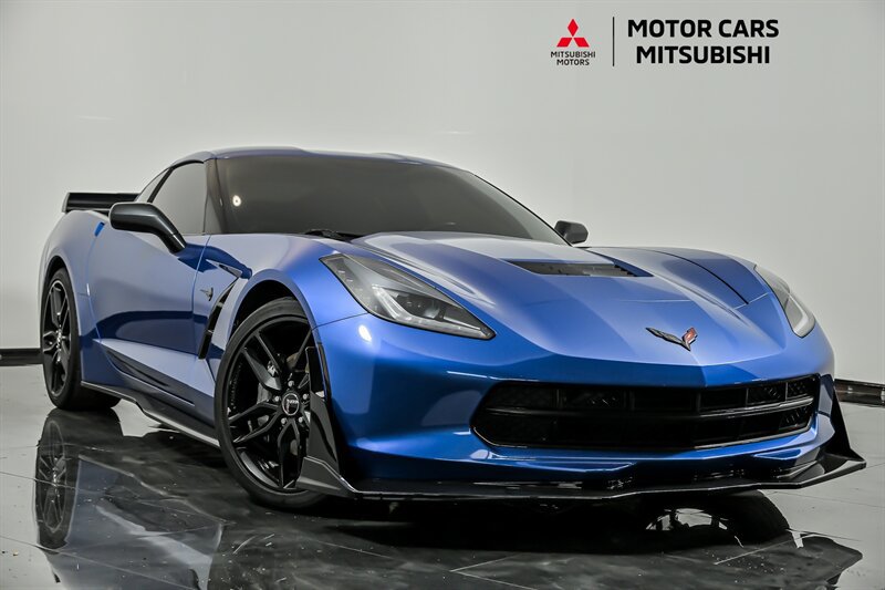 Used 2015 Chevrolet Corvette Stingray Coupe w/ ZF1 Appearance Package RWD image 1