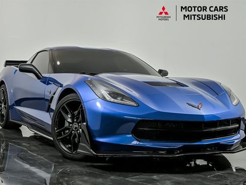 Used 2015 Chevrolet Corvette Stingray Coupe w/ ZF1 Appearance Package RWD image 1