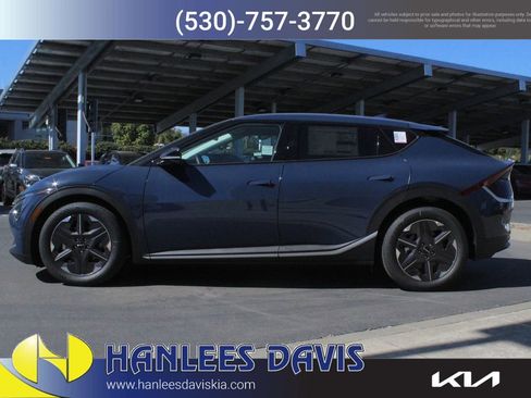 New 2025 Kia EV6 Light image 2