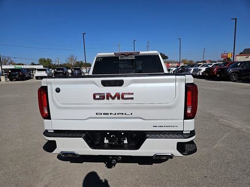 Used 2021 GMC Sierra 1500 Denali w/ Denali Ultimate Package image 4
