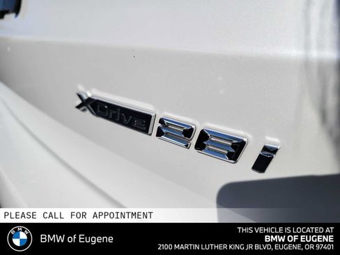 Used 2024 BMW X1 xDrive28i AWD/4WD image 17