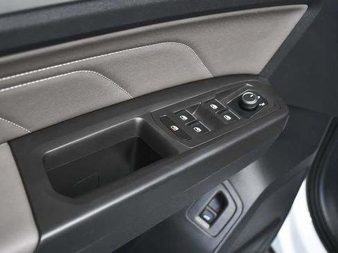 Used 2023 Volkswagen Atlas Cross Sport SEL R-Line image 10