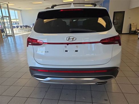 Used 2022 Hyundai Santa Fe SEL w/ Convenience Package image 7