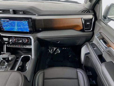 Used 2024 GMC Sierra 1500 Denali w/ Technology Package image 24