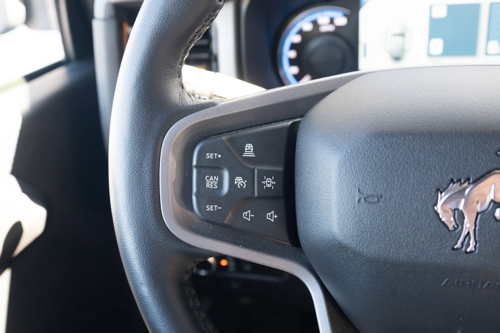 Used 2024 Ford Bronco Badlands AWD/4WD image 8