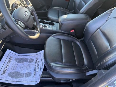 Used 2021 Ford Escape SEL image 22