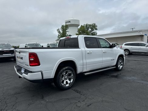 Used 2025 RAM 1500 Big Horn AWD/4WD image 5