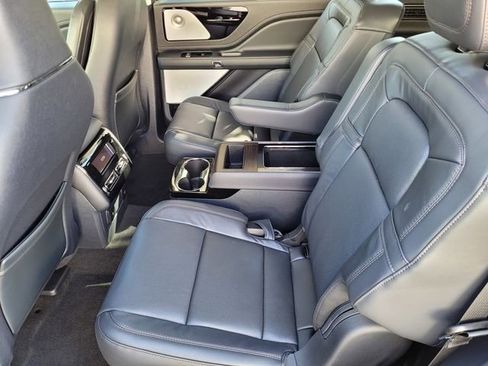 New 2025 Lincoln Aviator Reserve w/ Equipment Group 201A AWD/4WD image 13