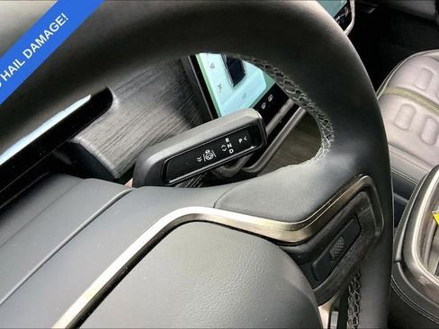 Used 2023 Rivian R1S Adventure AWD/4WD image 16