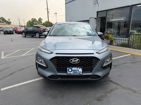 Used 2019 Hyundai Kona SE AWD/4WD image 2