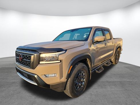 Used 2023 Nissan Frontier Pro-X w/ Pro-X Premium Package RWD image 2