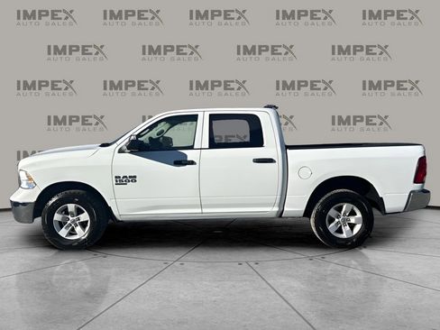 Used 2022 RAM 1500 Tradesman w/ Chrome Appearance Group image 2