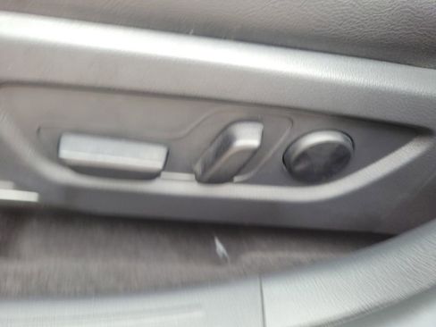 Certified 2025 MAZDA CX-50 AWD 2.5 Hybrid w/ Premium Pkg image 19