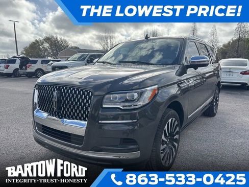 Used 2023 Lincoln Navigator Black Label image 1