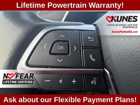 Used 2020 Toyota Highlander Limited AWD/4WD image 16