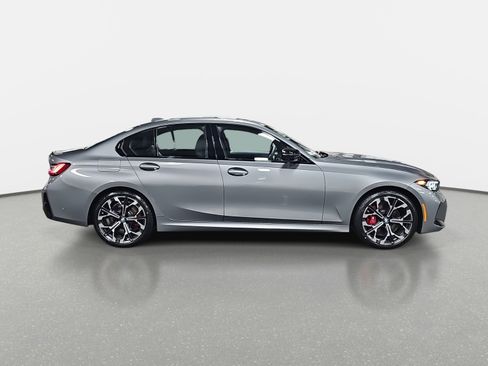 New 2026 BMW 330i Sedan w/ M Sport Package image 4