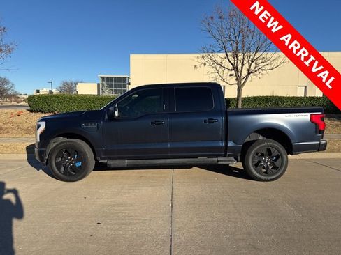 Used 2022 Ford F150 Lightning Lariat w/ Equipment Group 511A High image 6