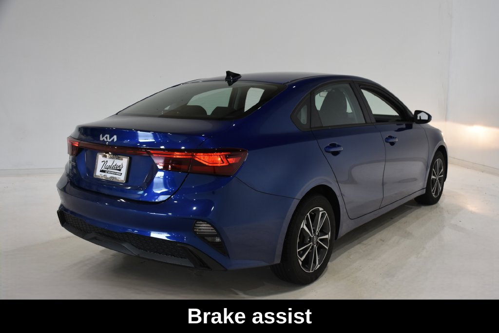 Used 2024 Kia Forte LXS FWD image 4