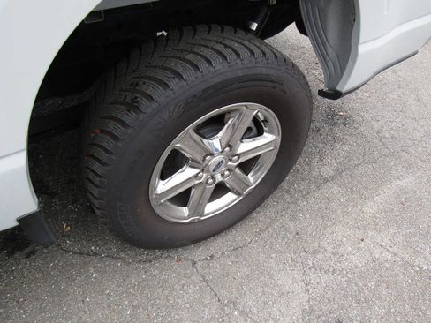 Used 2024 Ford F150 XLT AWD/4WD image 33