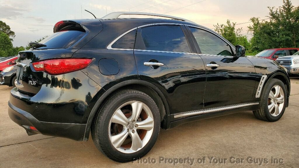 Used 2010 INFINITI FX35 AWD w/ Navigation Pkg image 12