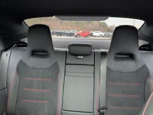 Used 2024 Mercedes-Benz CLA 250 image 27