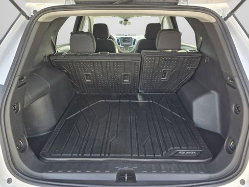 Used 2023 Chevrolet Equinox LS w/ LS Convenience Package image 27