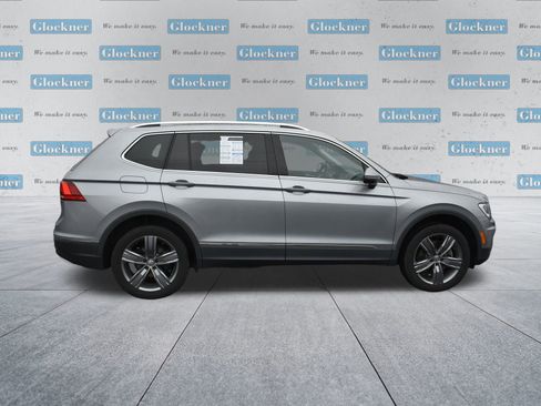 Used 2020 Volkswagen Tiguan SEL image 4