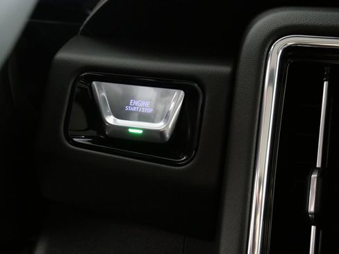 New 2026 GMC Yukon XL Denali w/ Denali Reserve Package AWD/4WD image 21