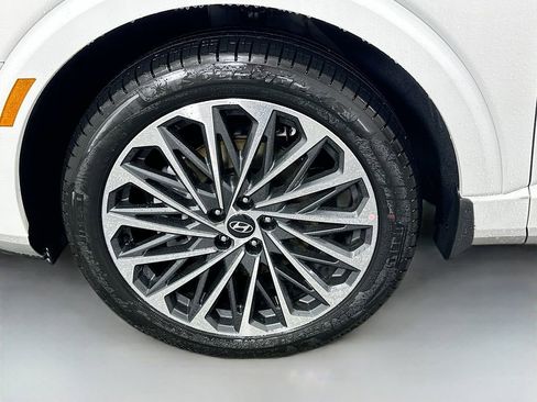 Certified 2026 Hyundai Palisade Calligraphy FWD image 22