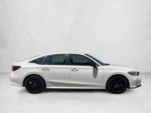 Used 2026 Honda Civic Sport image 4