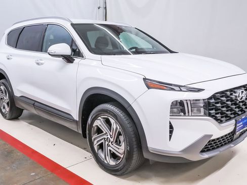 Certified 2023 Hyundai Santa Fe SEL image 5