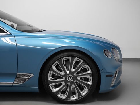 Used 2022 Bentley Continental GT AWD/4WD image 16
