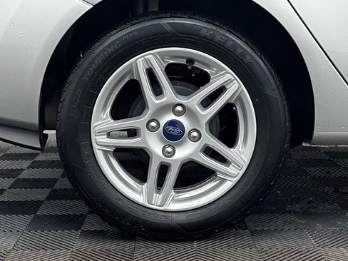 Used 2019 Ford Fiesta SE image 15