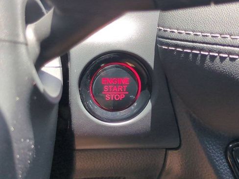 New 2026 Honda HR-V EX-L image 26