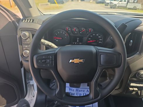 New 2026 Chevrolet Silverado 2500 W/T w/ WT Convenience Package AWD/4WD image 17