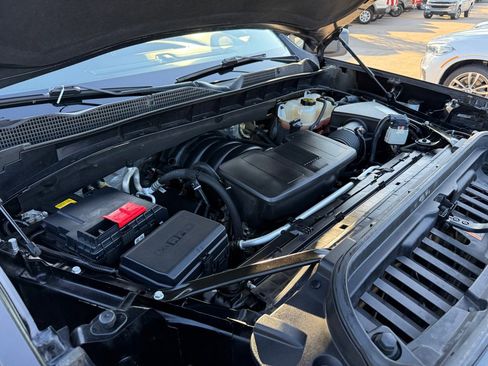 Used 2020 GMC Sierra 1500 Elevation w/ Elevation Value Package image 33