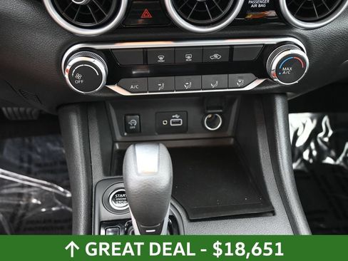 Used 2025 Nissan Sentra S FWD image 31