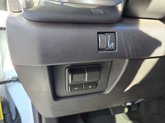 Used 2026 GMC Canyon Elevation w/ Convenience Package RWD image 16