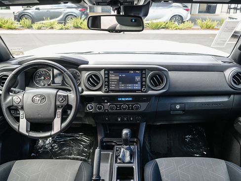 Used 2023 Toyota Tacoma TRD Off-Road AWD/4WD image 13