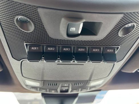 Used 2022 Ford F350 King Ranch w/ King Ranch Ultimate Package AWD/4WD image 19