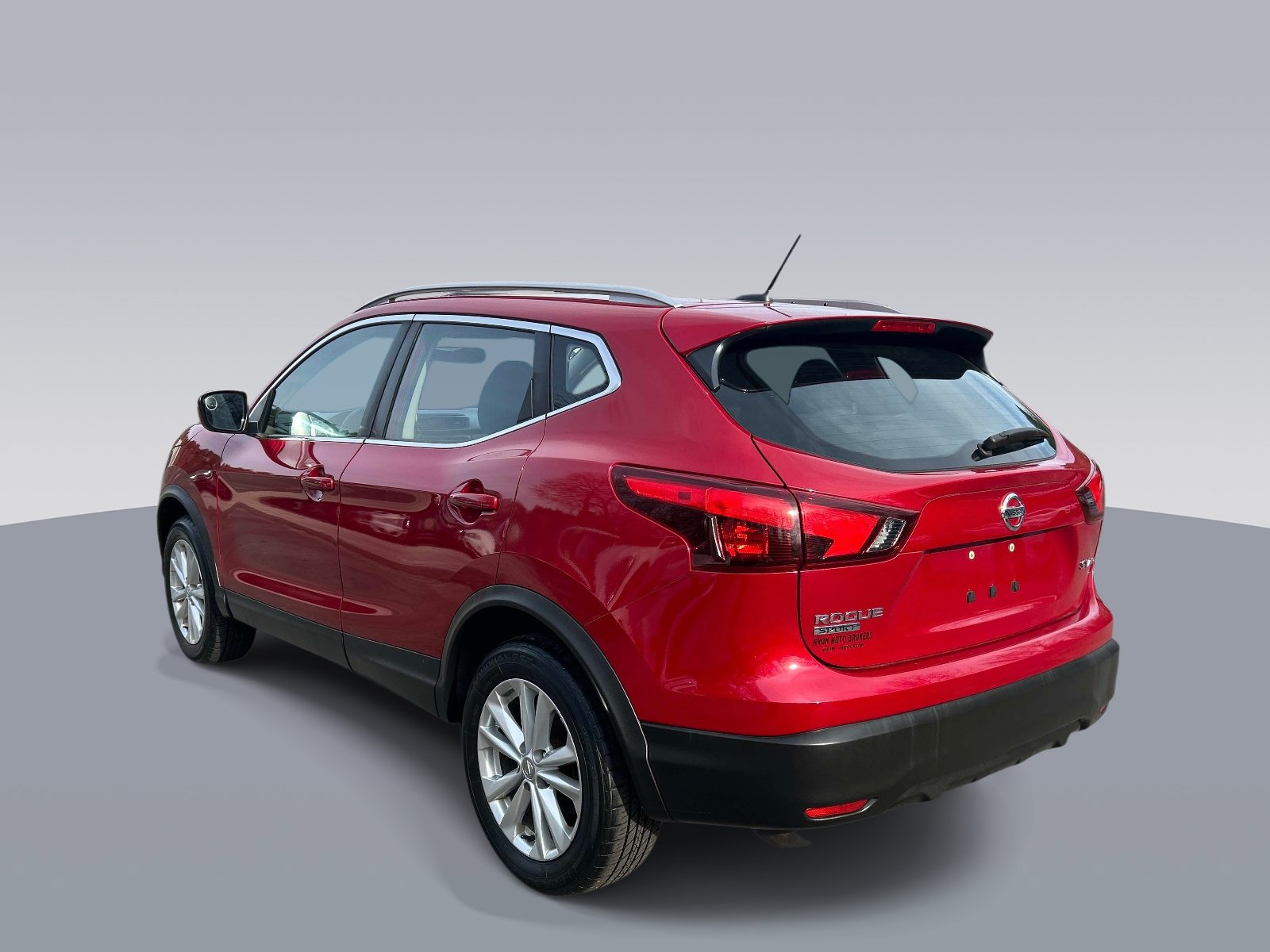 Used 2017 Nissan Rogue Sport SV AWD/4WD image 5