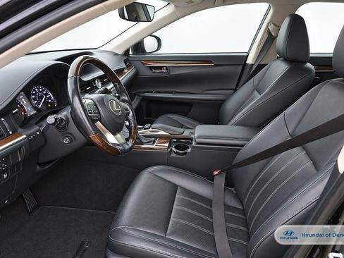 Used 2016 Lexus ES 350 w/ Luxury Package w/Wood Trim FWD image 7
